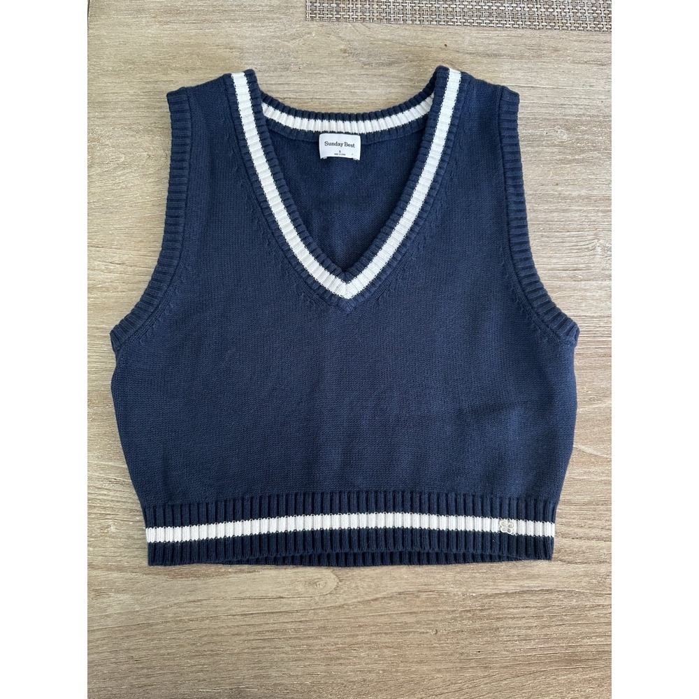 Aritzia Sunday Best Organic Cotton Cropped Sweater Vest Academia Old Money S